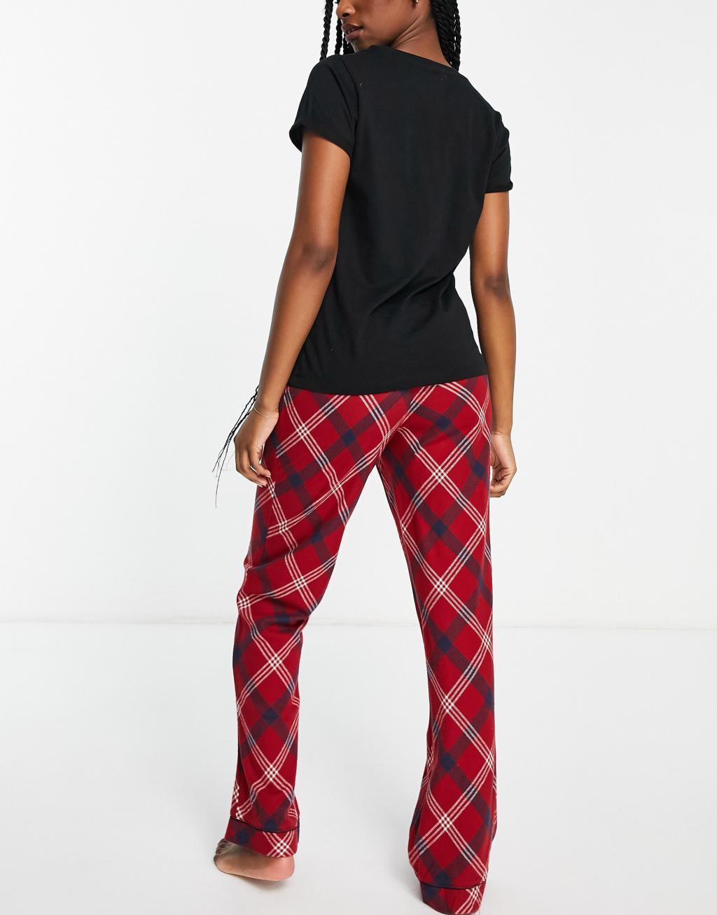 Chelsea Peers christmas happy holidays pajamas in black and red Product Image