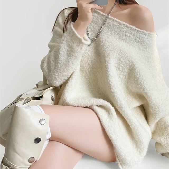 Round Neck Plain Sweater Product Image