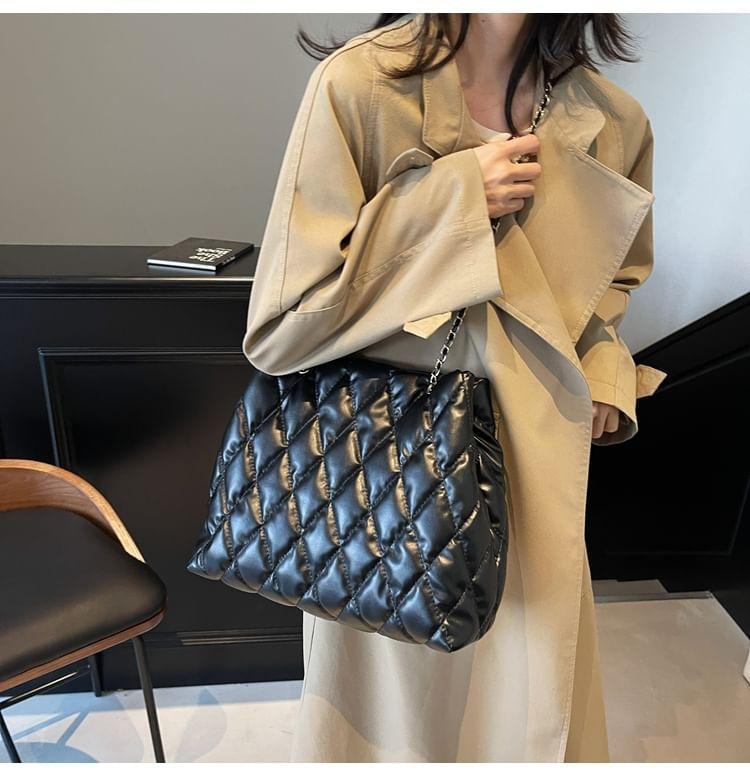 Chain Strap Plain Quilted Faux Leather Tote Bag Product Image