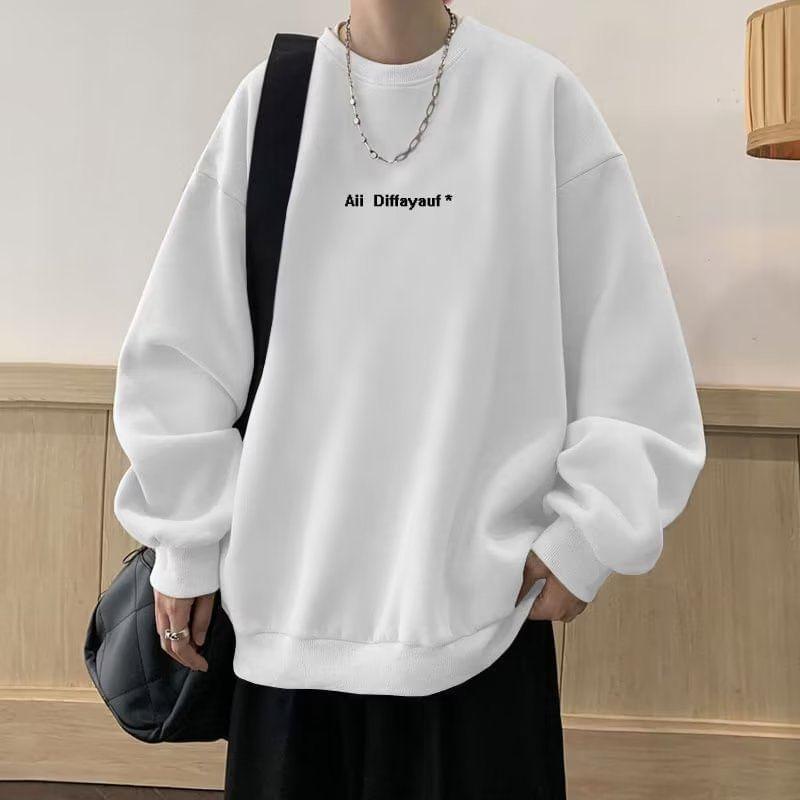 Round Neck Lettering Sweatshirt Product Image