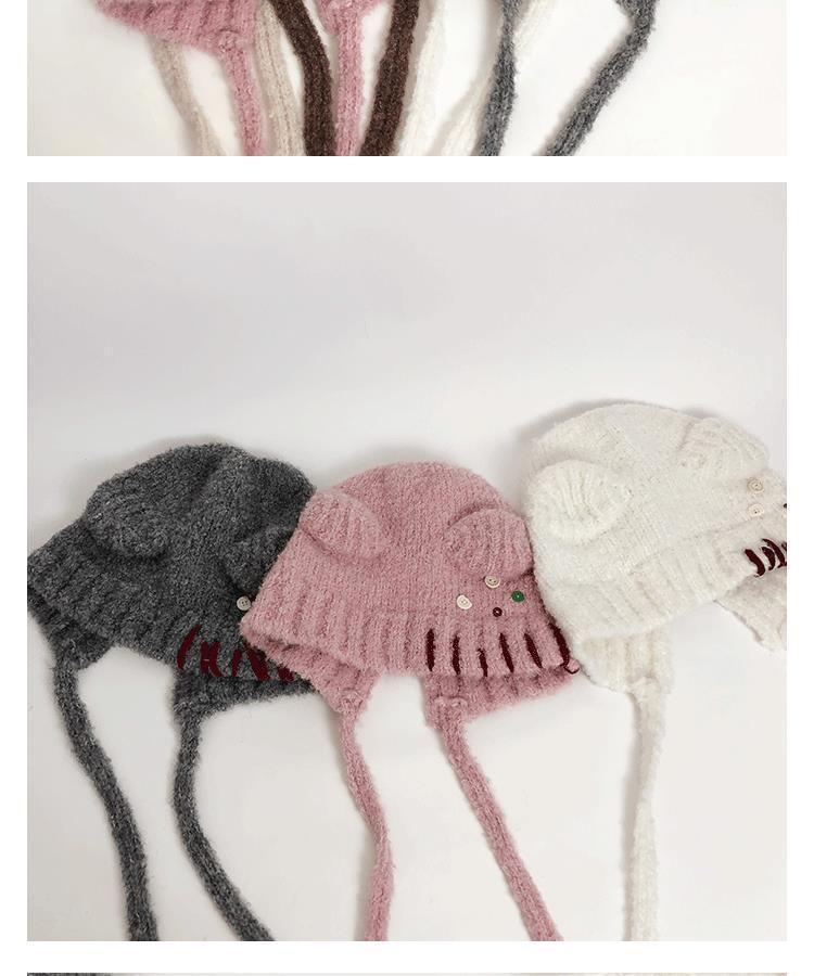 Buttoned Contrast Stitching Knit Hat Product Image