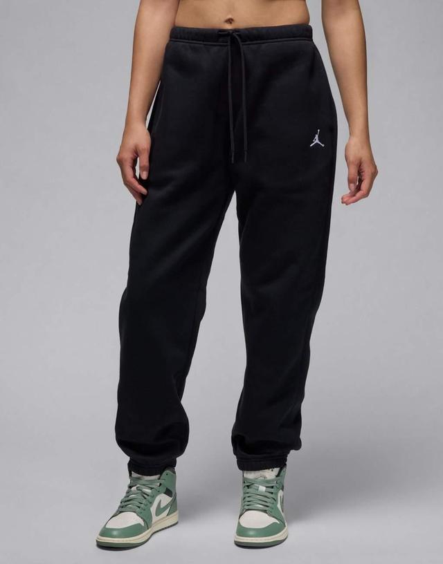 Jordan Brooklyn fleece sweatpants in black Product Image