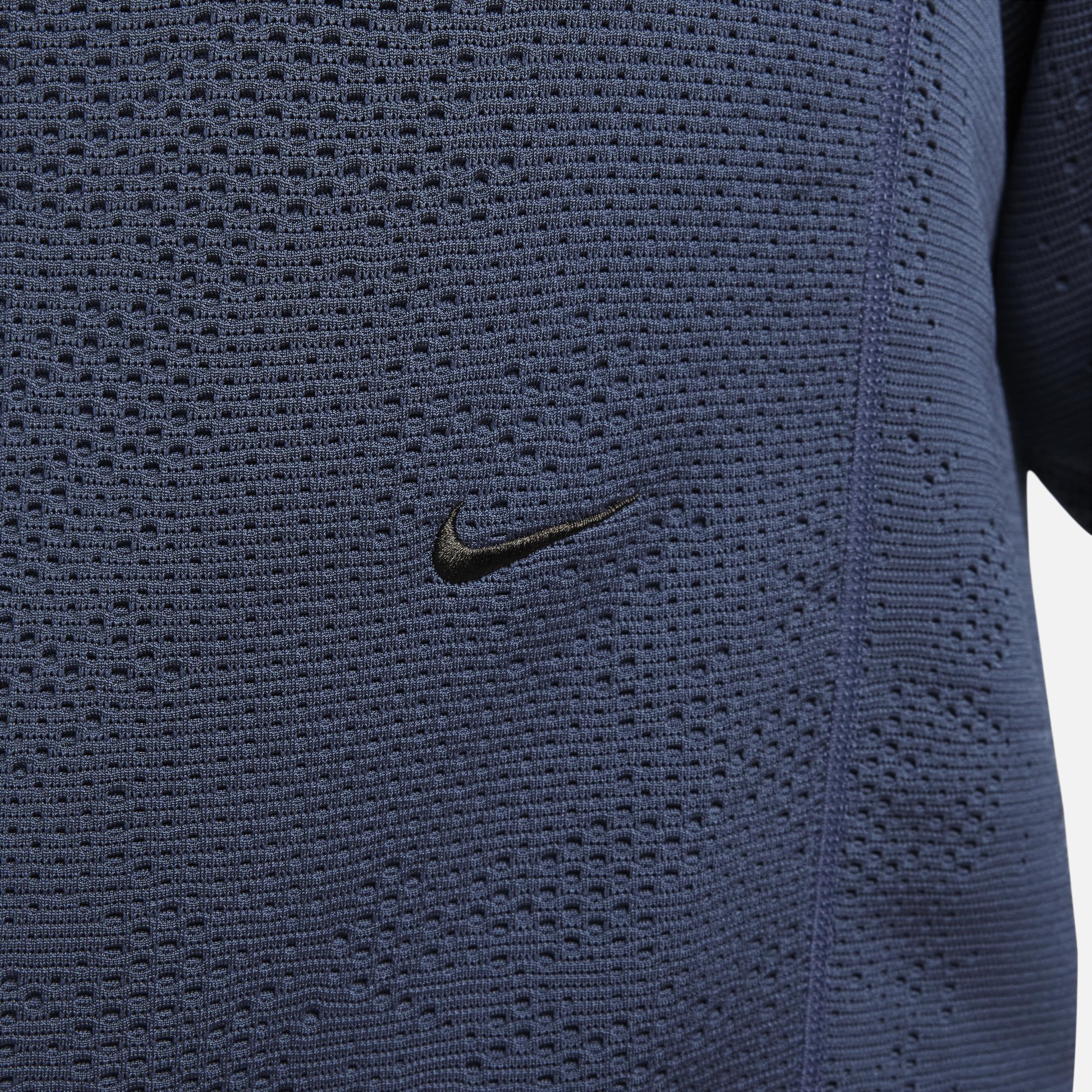 Nike Men's Therma-FIT ADV A.P.S. Hooded Versatile Top Product Image