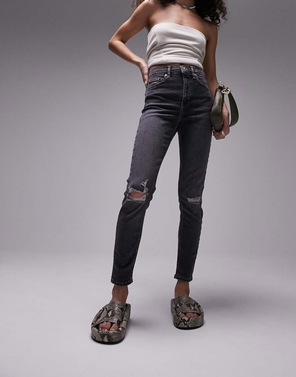 Topshop Jamie jeans with knee rips in dirty gray Product Image