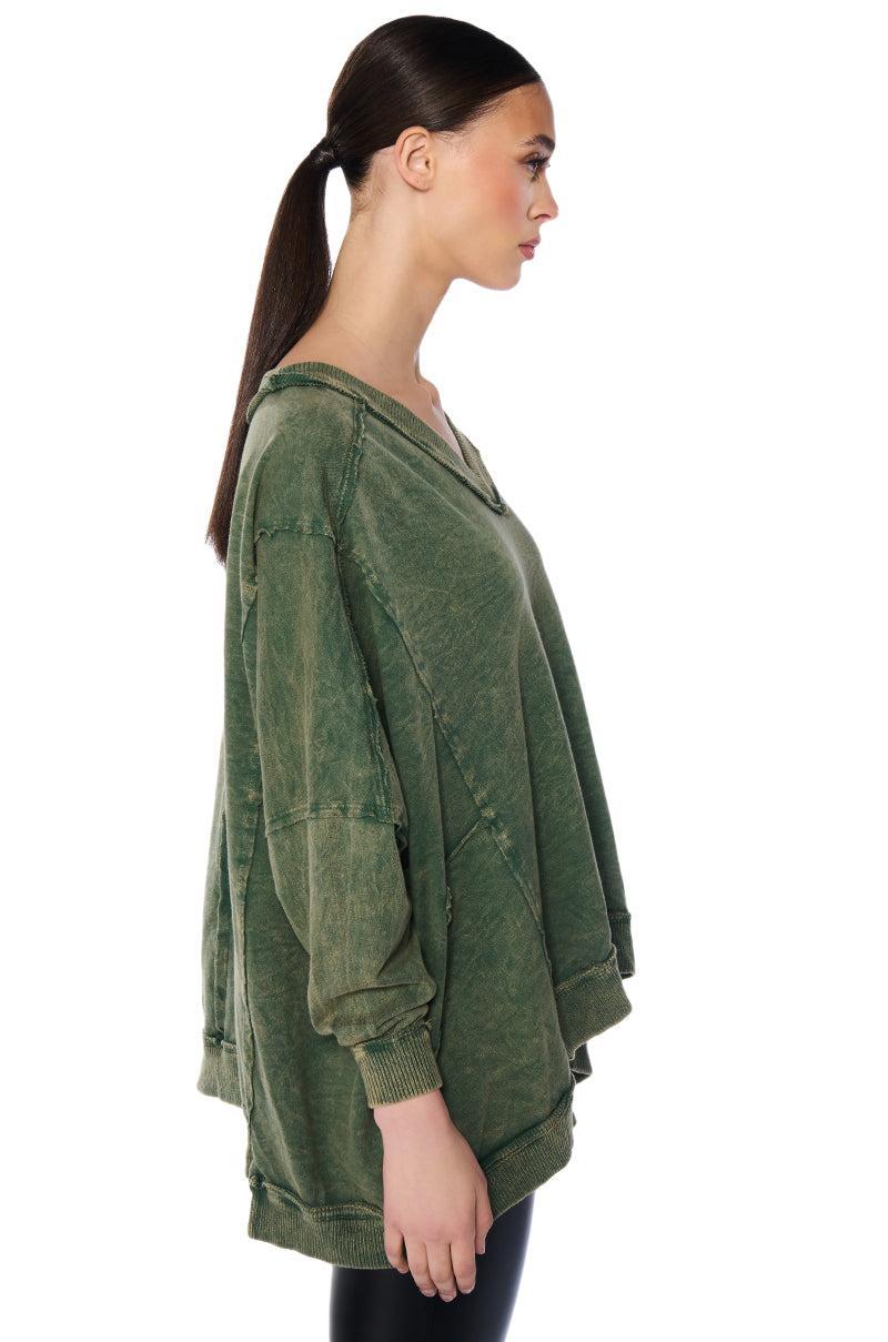 ARIA OVERSIZED V NECK SWEATSHIRT Product Image