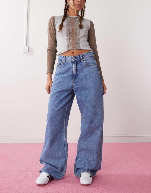 Dr Denim Donna relaxed fit high waist wide straight leg jeans in stream sky retro mid blue wash Product Image