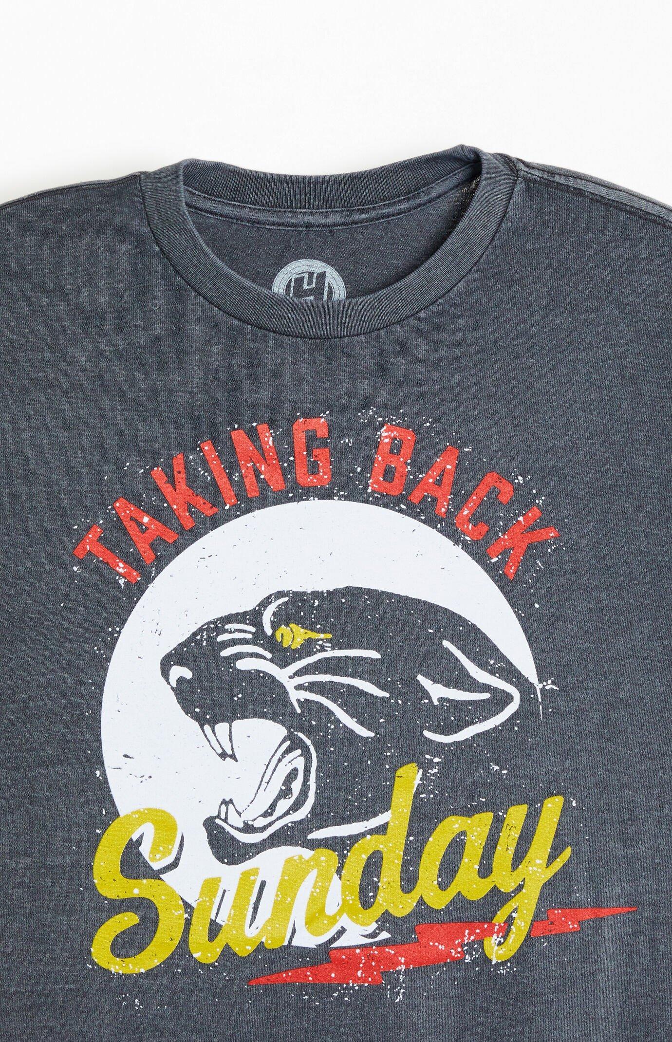 Men's Taking Back Sunday T-Shirt Product Image