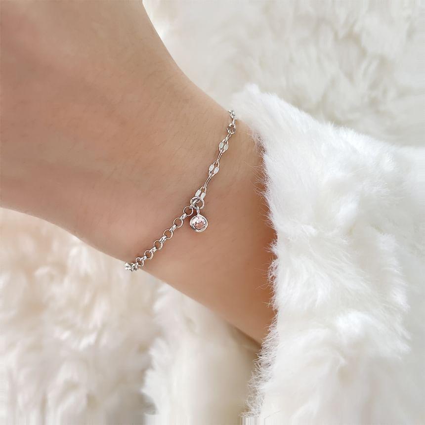 CZ Chained Bracelet Product Image