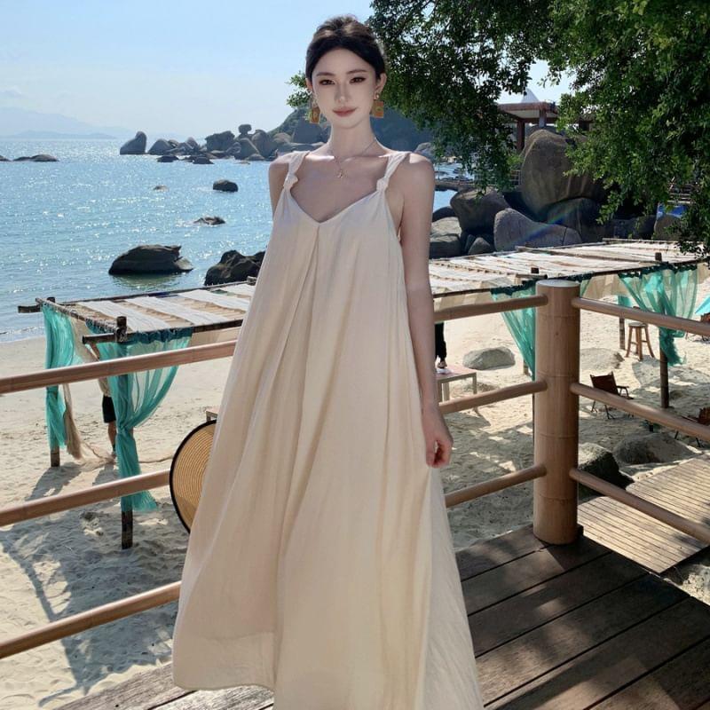 Sleeveless Open Back Plain Maxi A-Line Dress Product Image