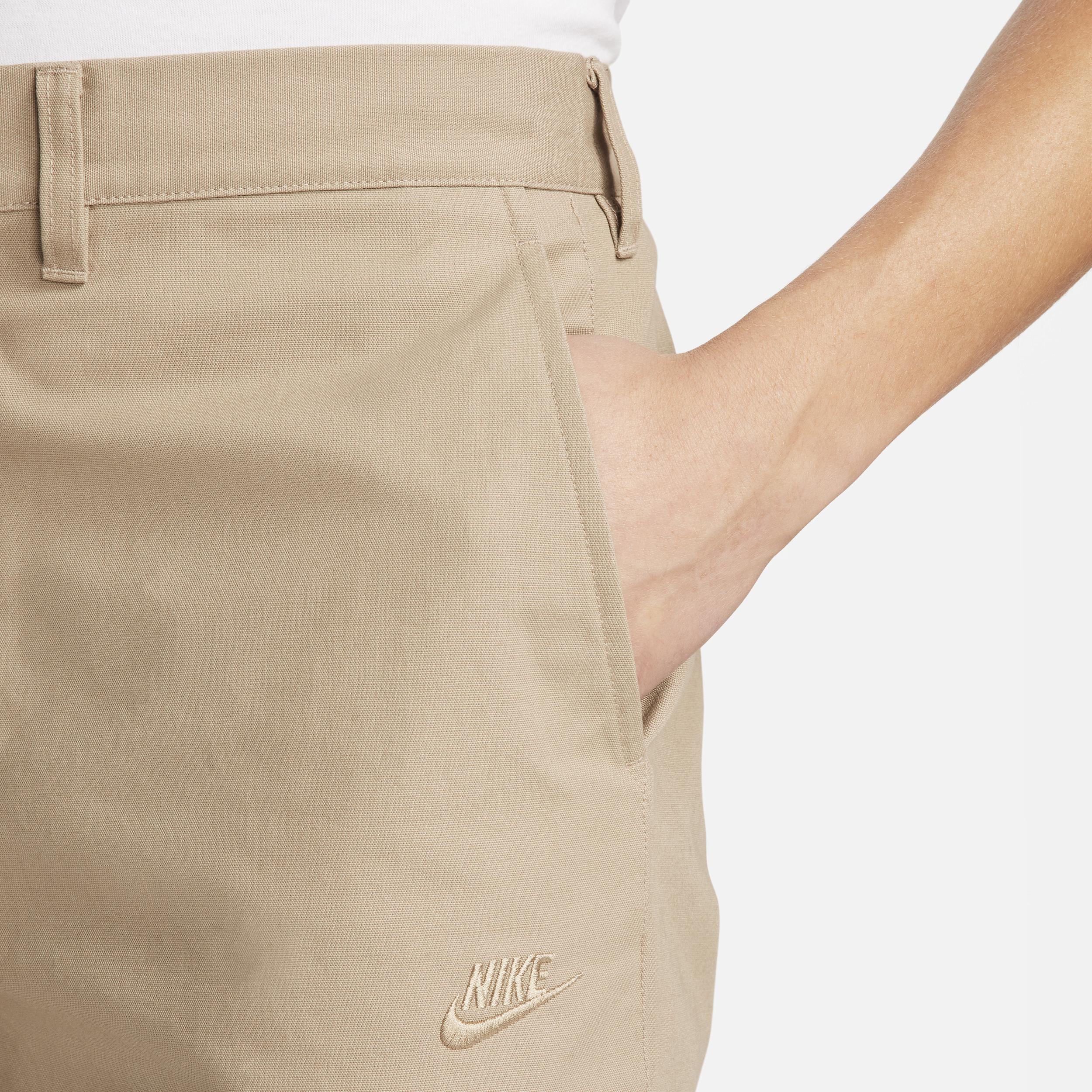 Nike Men's Club Chino Pants Product Image