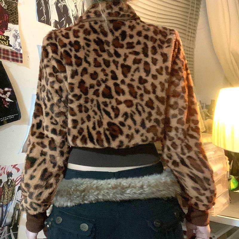 Leopard Print Long Sleeve Zip Up Collared Cropped Jacket Product Image