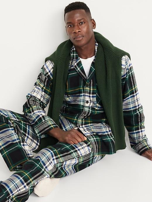 Flannel Pajama Set for Men Product Image