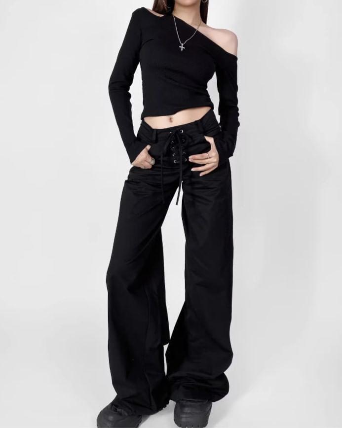 Mid Rise Plain Lace-Up Flared Pants Product Image