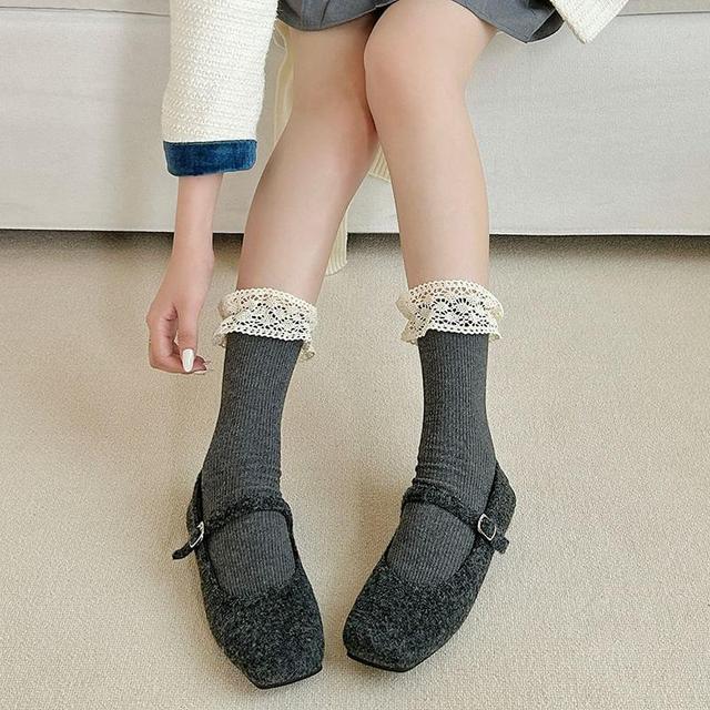 Ribbed Lace Trim Socks / Set Product Image