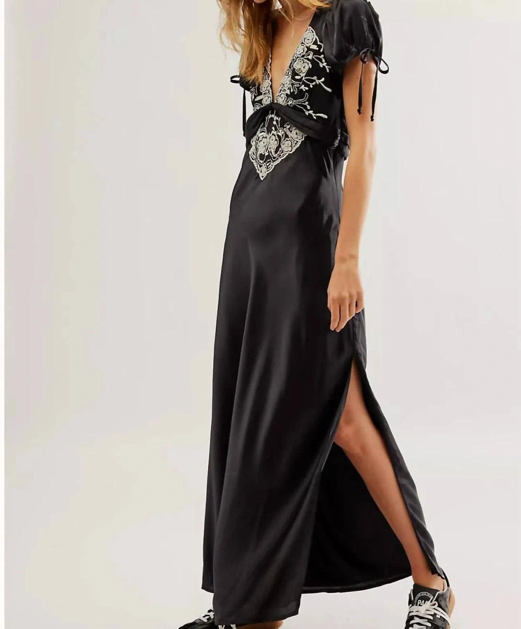 Cooper Midi Dress In Black Product Image