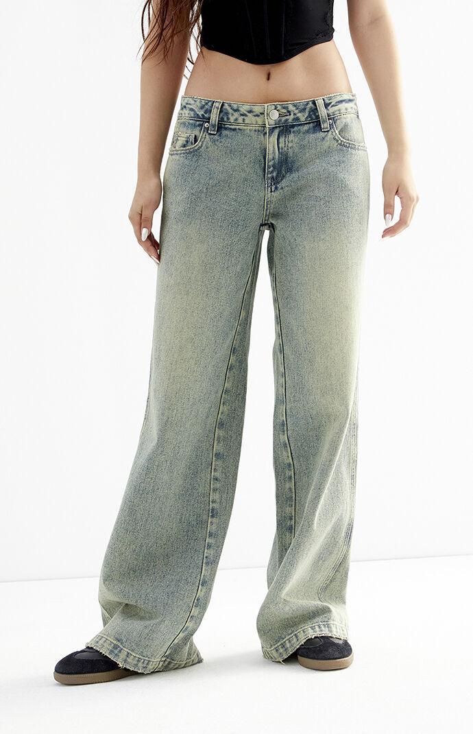 Women's Casey Low Rise Baggy Jeans - Product Image