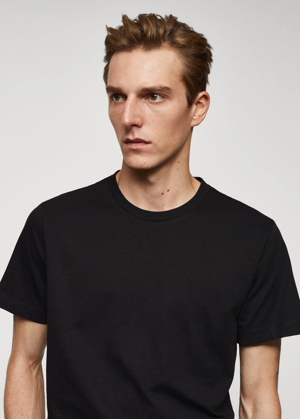 MANGO MAN - Basic cotton stretch T-shirt blackMen Product Image