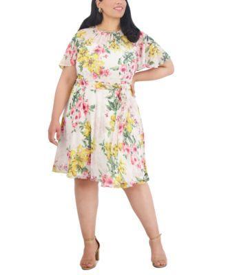 Plus Size Printed Jewel-Neck Tie-Waist Dress Product Image