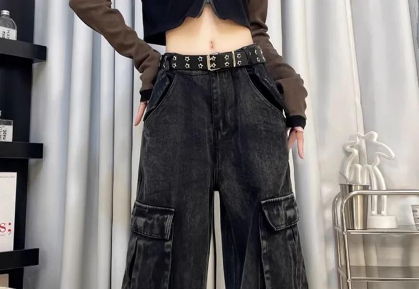 Low Rise Washed Wide Leg Cargo Jeans Product Image