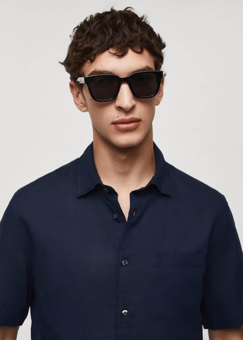 MANGO MAN - Regular-fit linen shirt with pocket dark navyMen Product Image