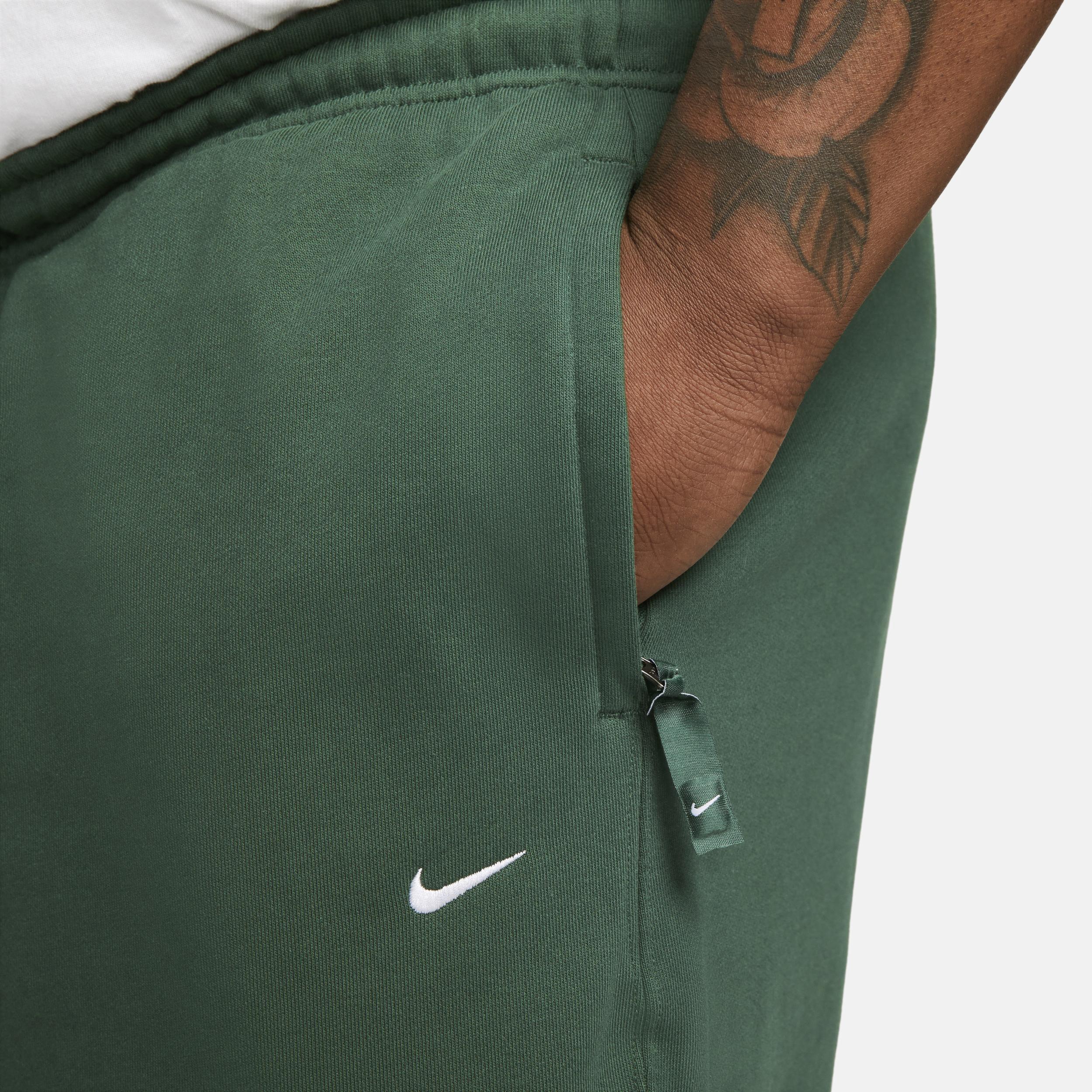 Nike Solo Swoosh Fleece Sweatpants Product Image