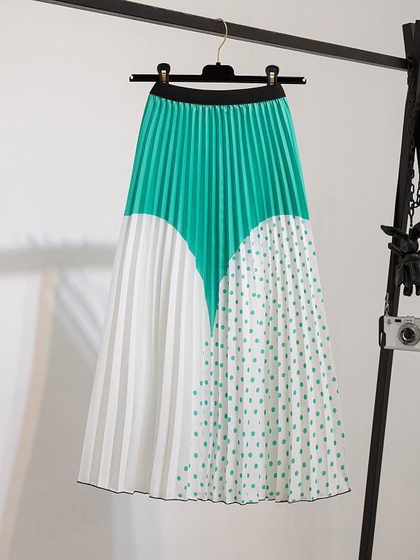 Urban Multi-Colored Printed High Waisted Pleated Skirt Product Image