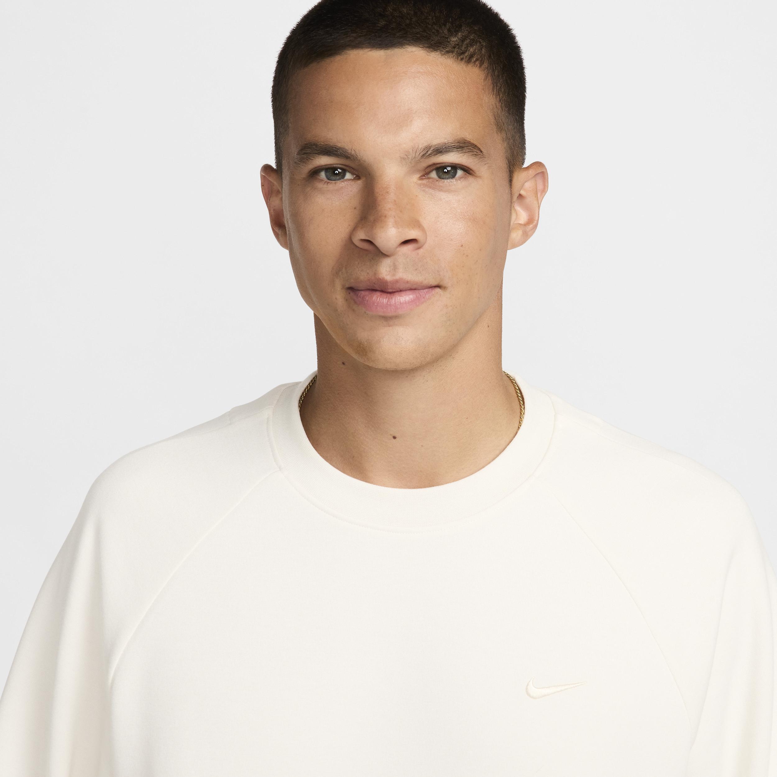 Nike Men's Primary Dri-FIT UV Versatile Crew Product Image