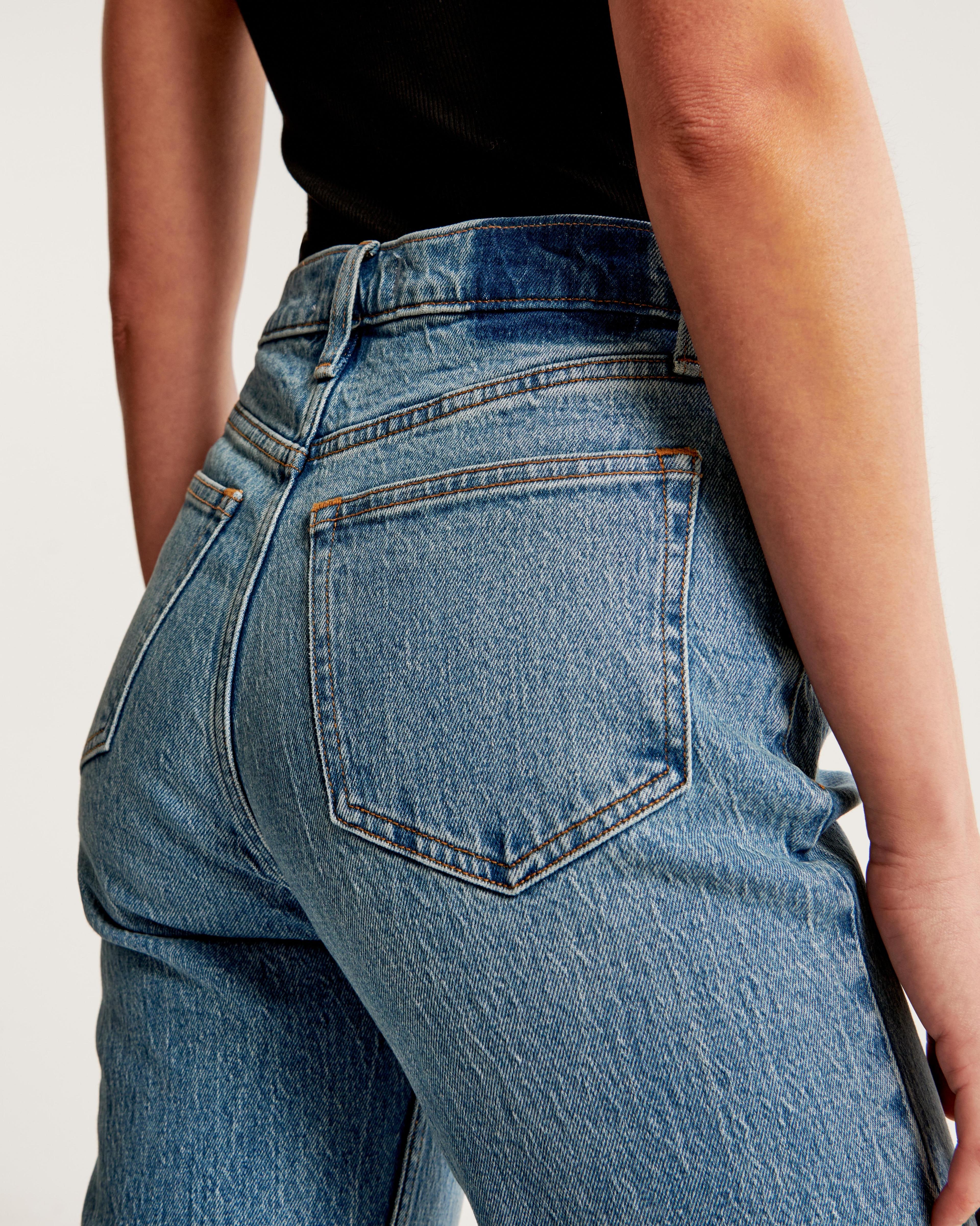 High Rise 90s Relaxed Jean Product Image