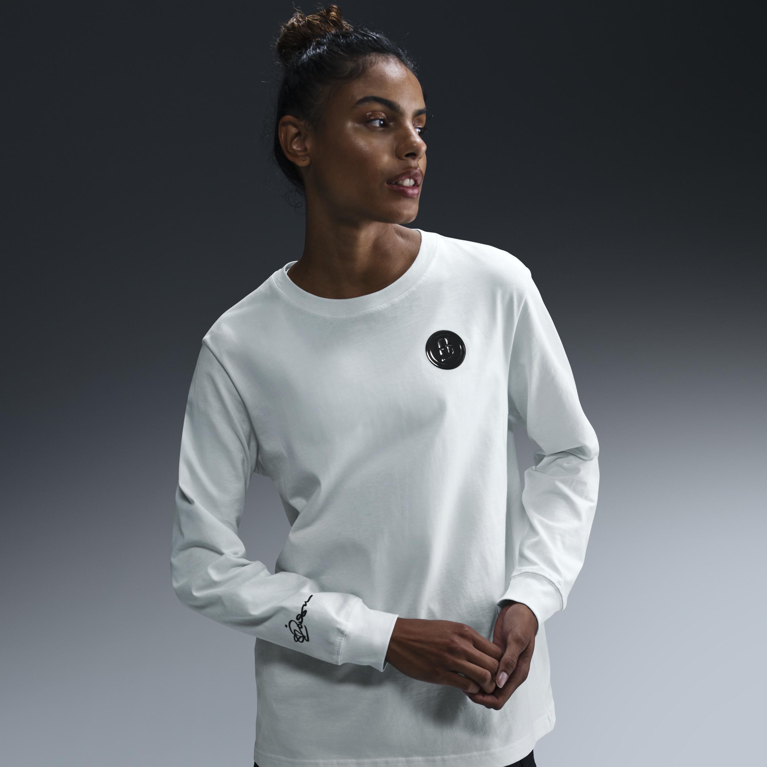 Nike Women's Sabrina Long-Sleeve Basketball T-Shirt Product Image