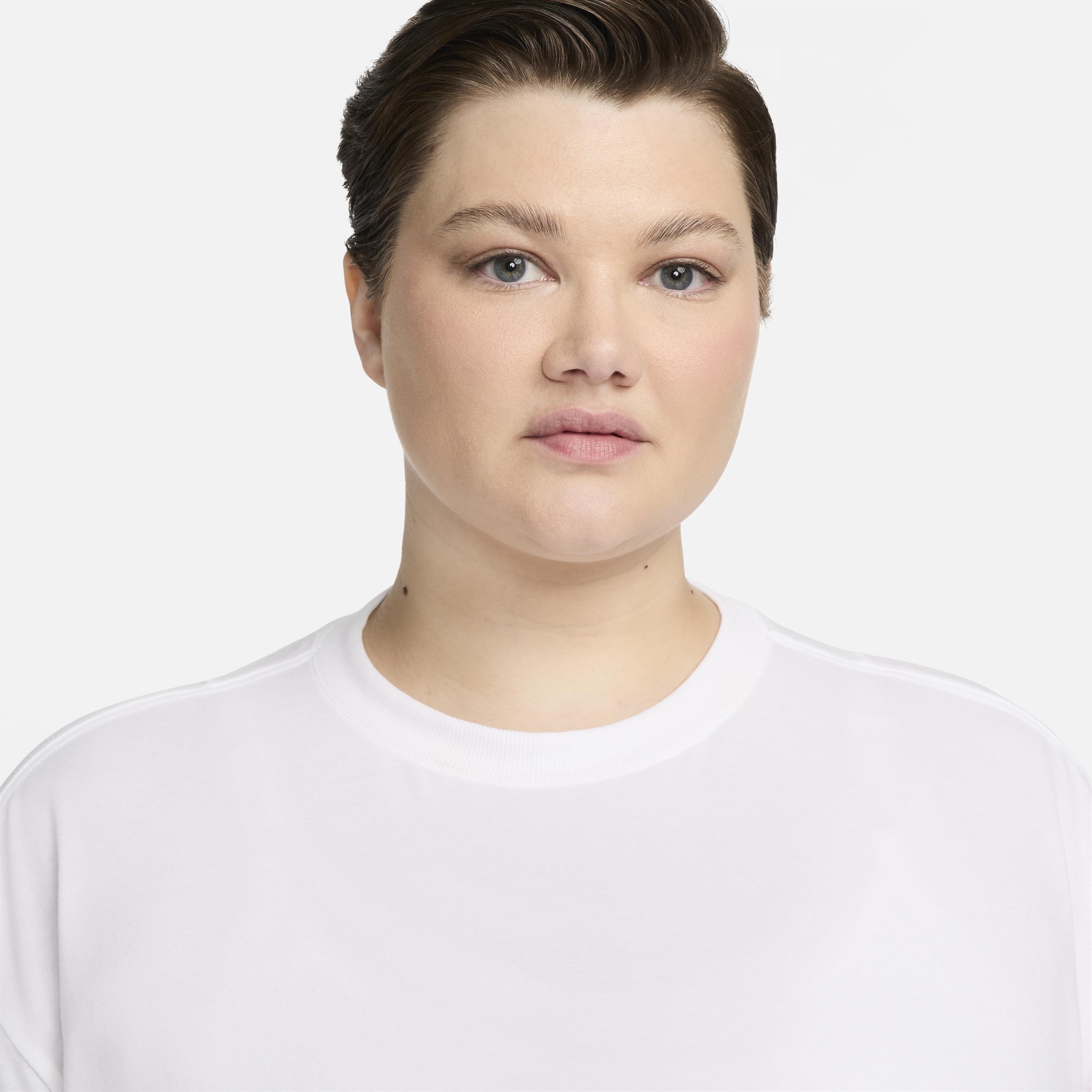 Nike Womens One Relaxed Dri-FIT Short-Sleeve Top (Plus Size) Product Image