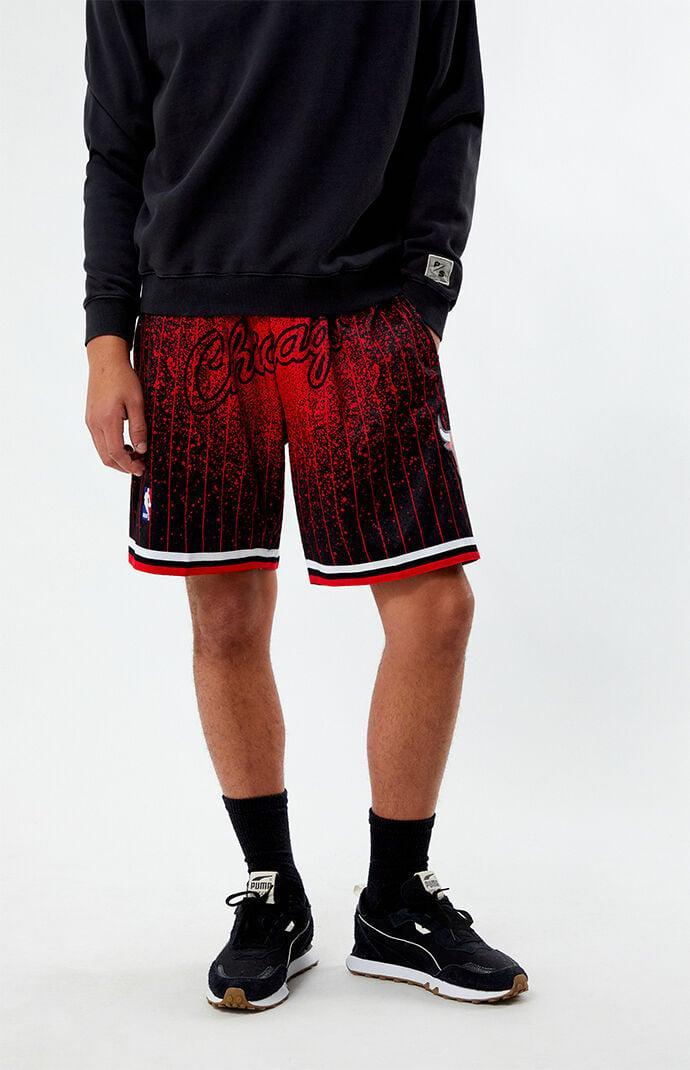 Mitchell & Ness Men's Chicago Bulls 1997 NBA Gradient Swingman Shorts Product Image