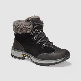 Women's Rainier Mid Boots Product Image