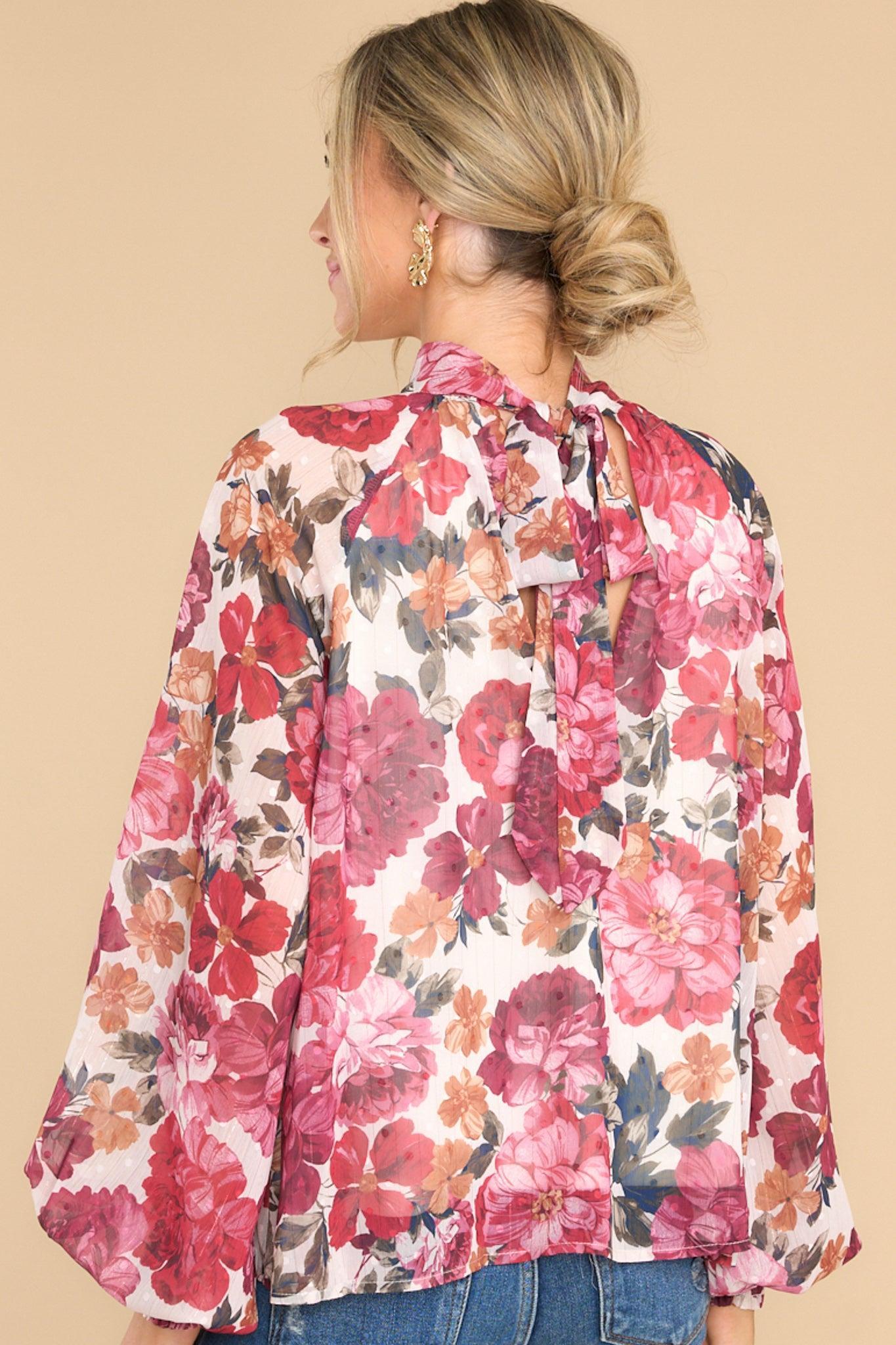 Aura Flirty Little Secret Red Floral Print Top Ivory Product Image