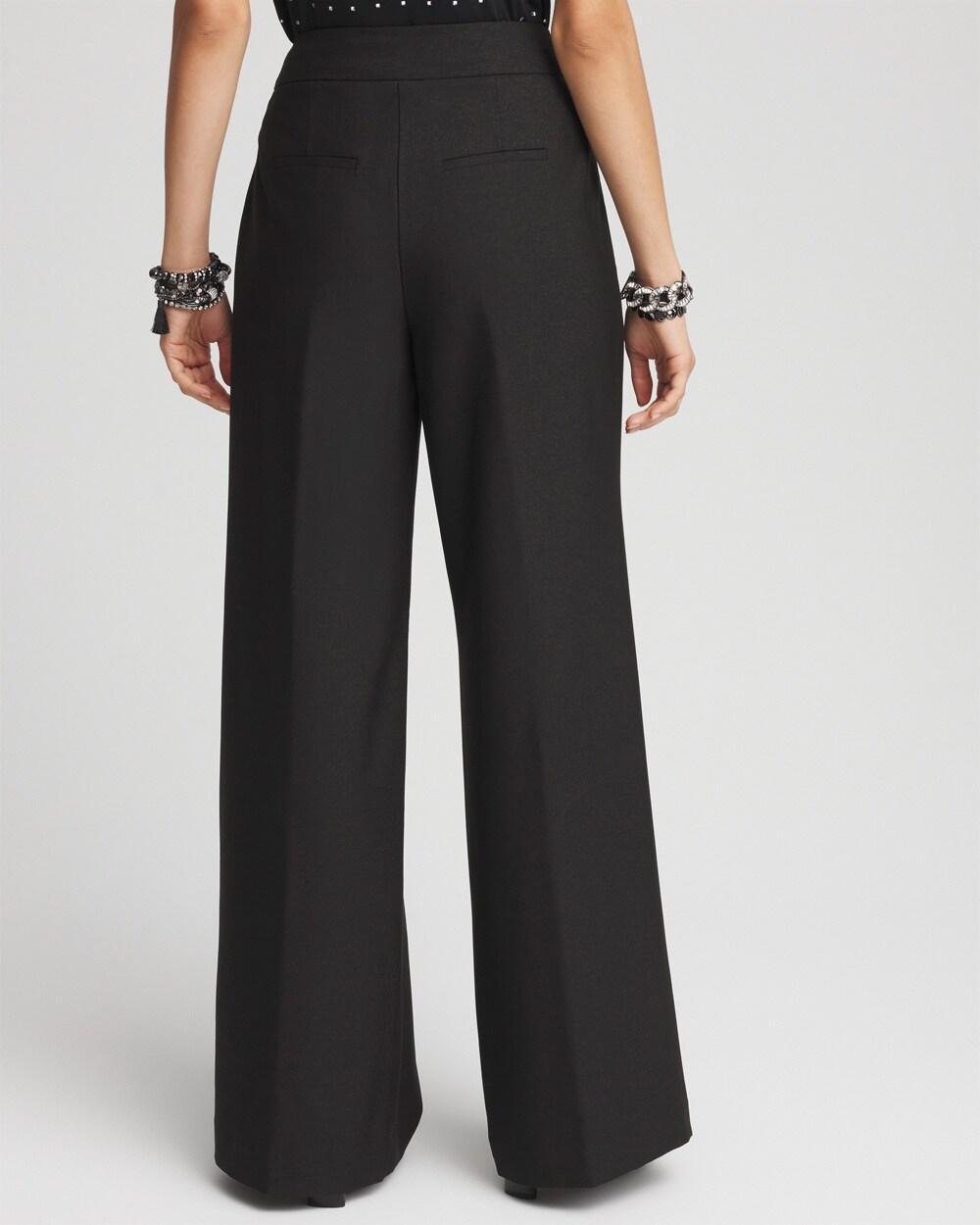 Women's Pleated Relaxed Straight Leg Pants product image