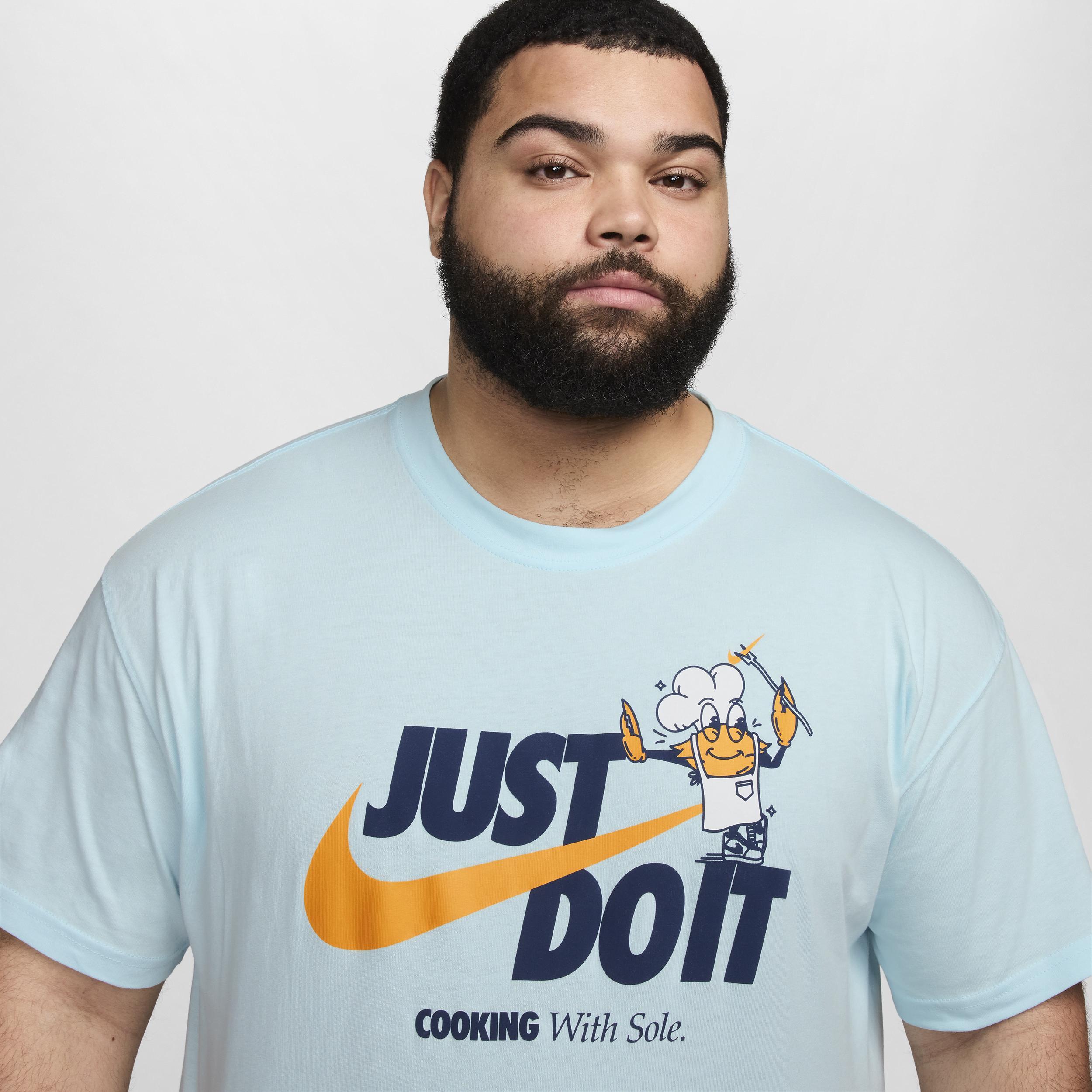 Men's Nike Sportswear Max90 T-Shirt Product Image