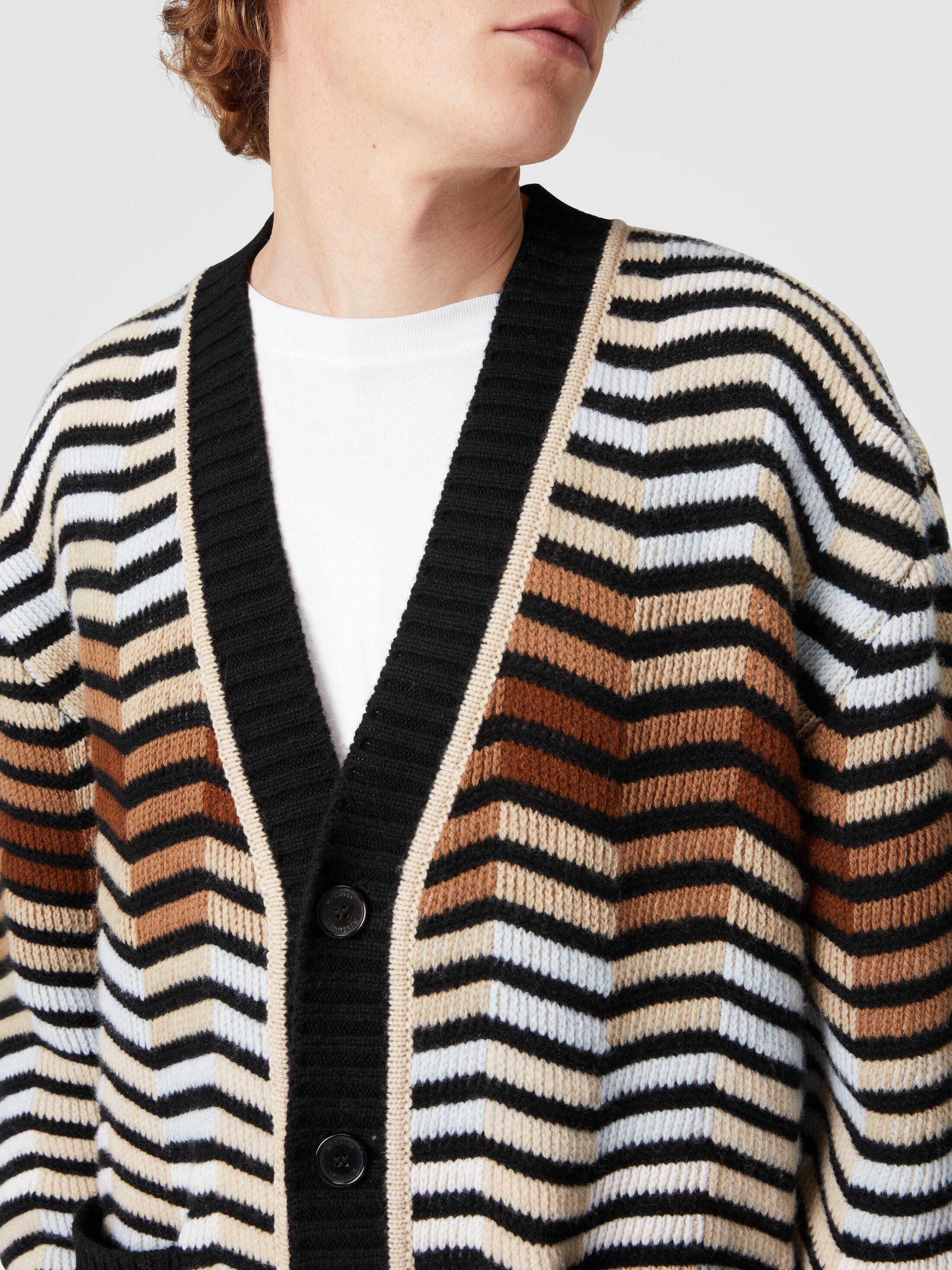 Wool cardigan with macro zig zag and contrasting piping Product Image