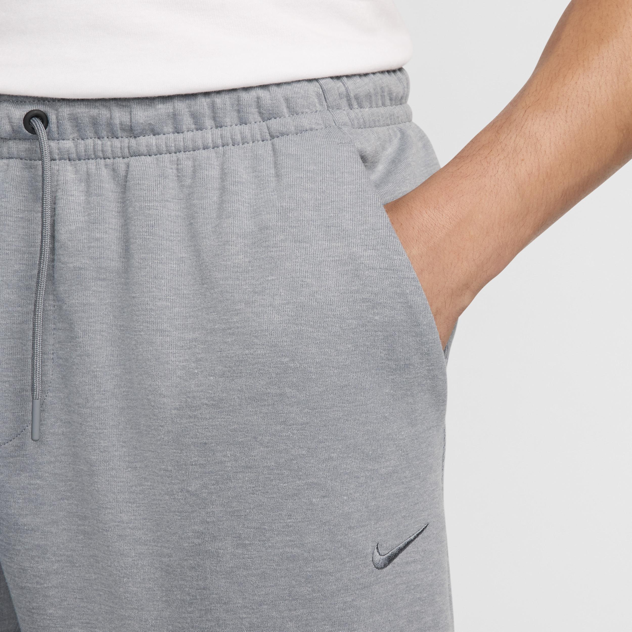 Nike Men's Primary Dri-FIT UV Versatile Jogger Pants Product Image