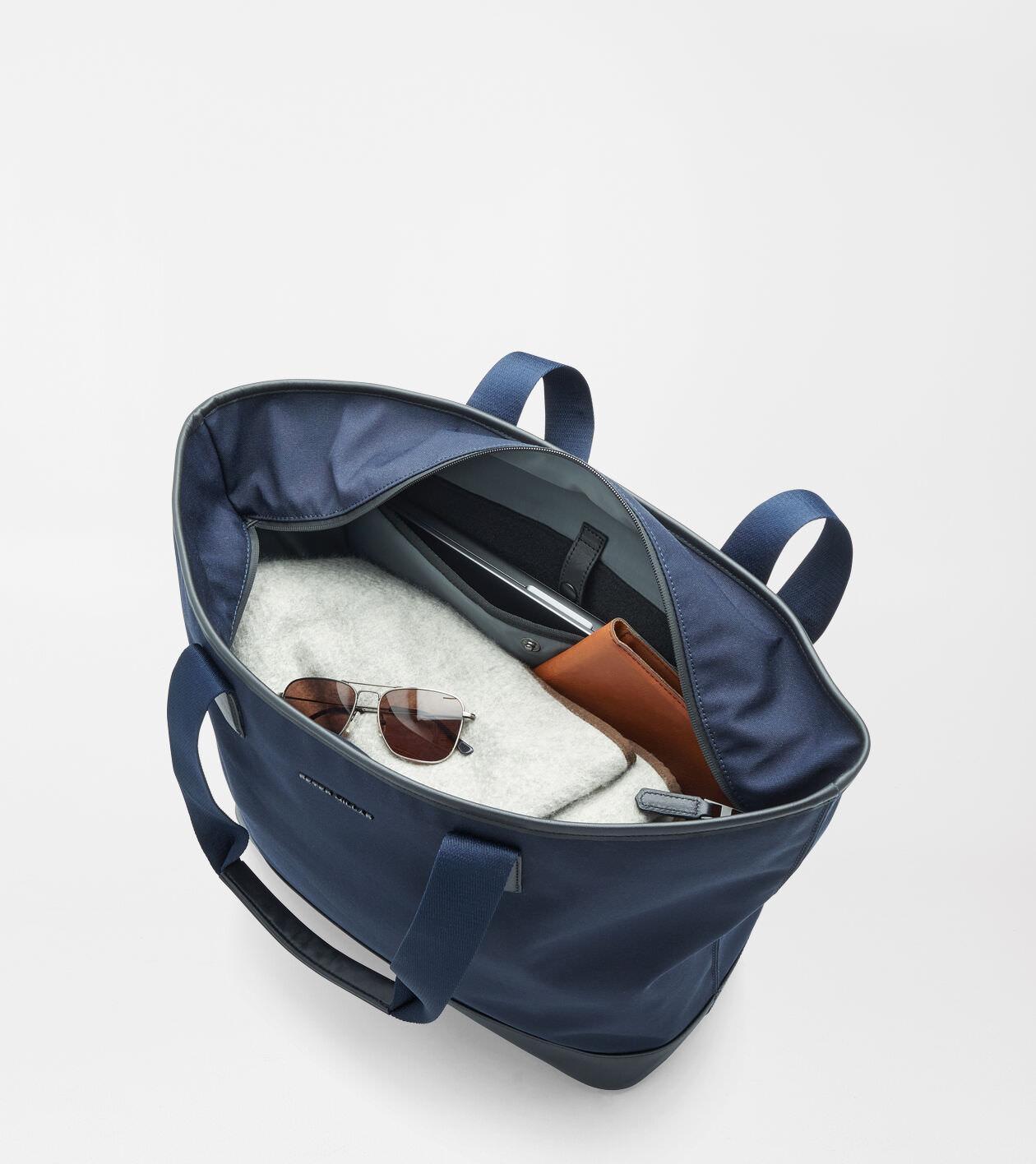 Pursuit Tote Product Image