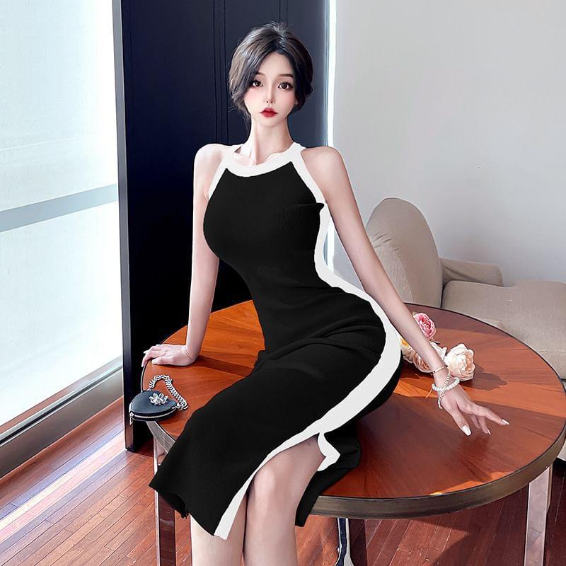 Sleeveless Round Neck Contrast Trim Ribbed Knit Bodycon Midi Dress Product Image