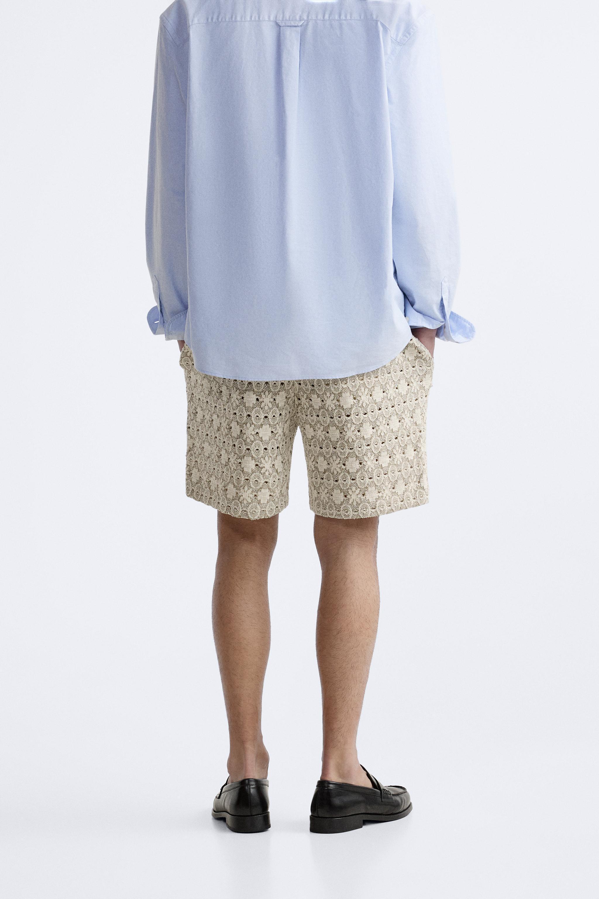 GEOMETRIC JACQUARD SHORTS Product Image