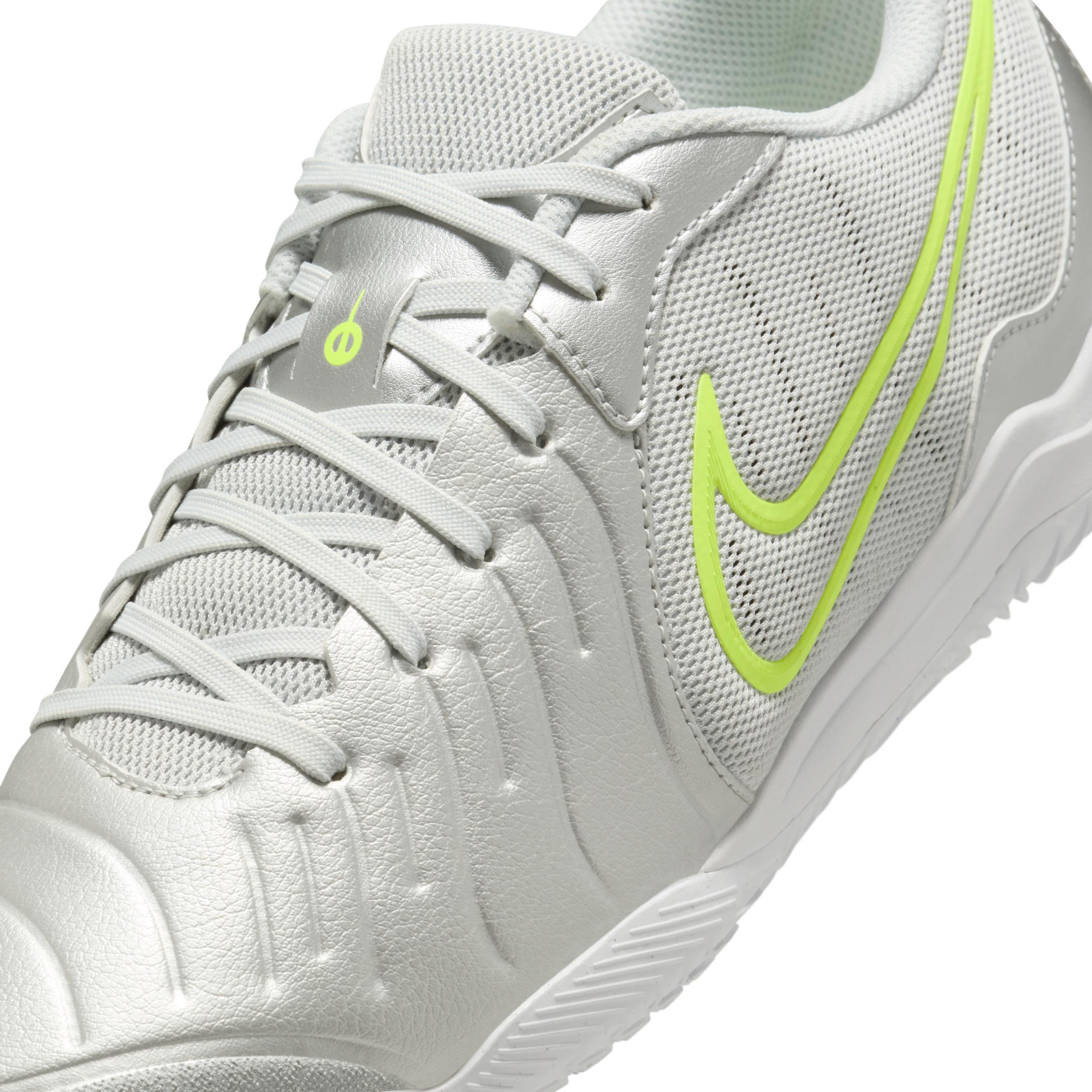 Nike Mens Tiempo Legend 10 Academy Indoor/Court Low-Top Soccer Shoes Product Image