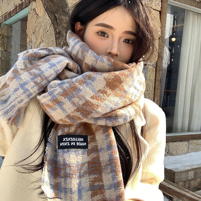 Plaid Shawl Product Image