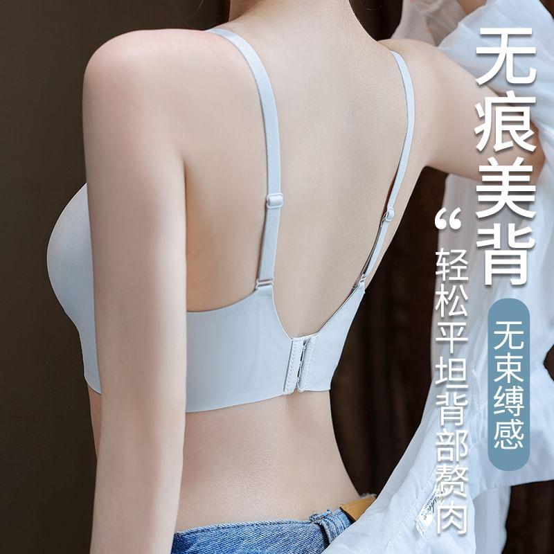 V-Neck Plain Pushup Bra Product Image