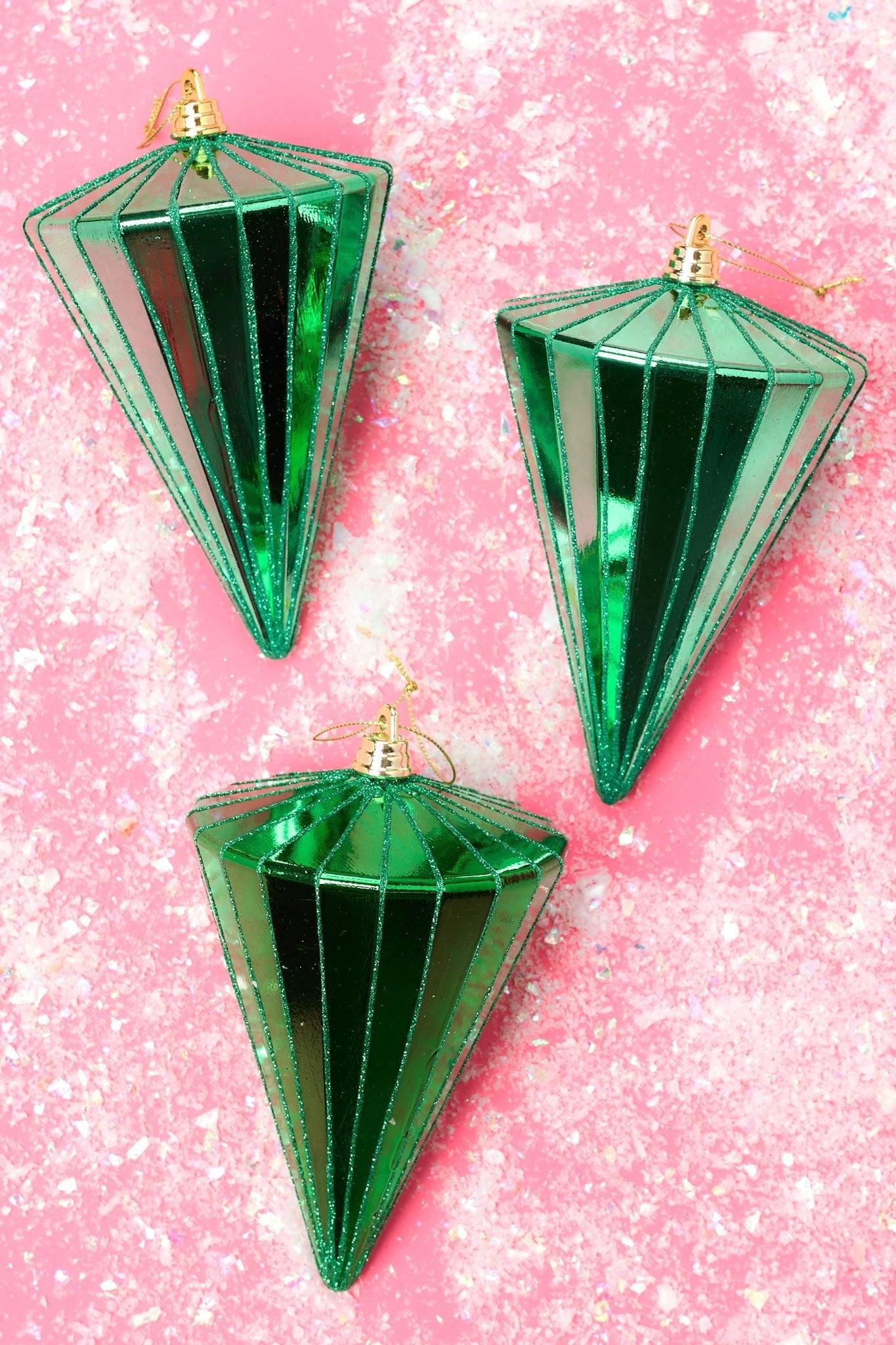 Luxurious Vision Green Ornament Set Product Image