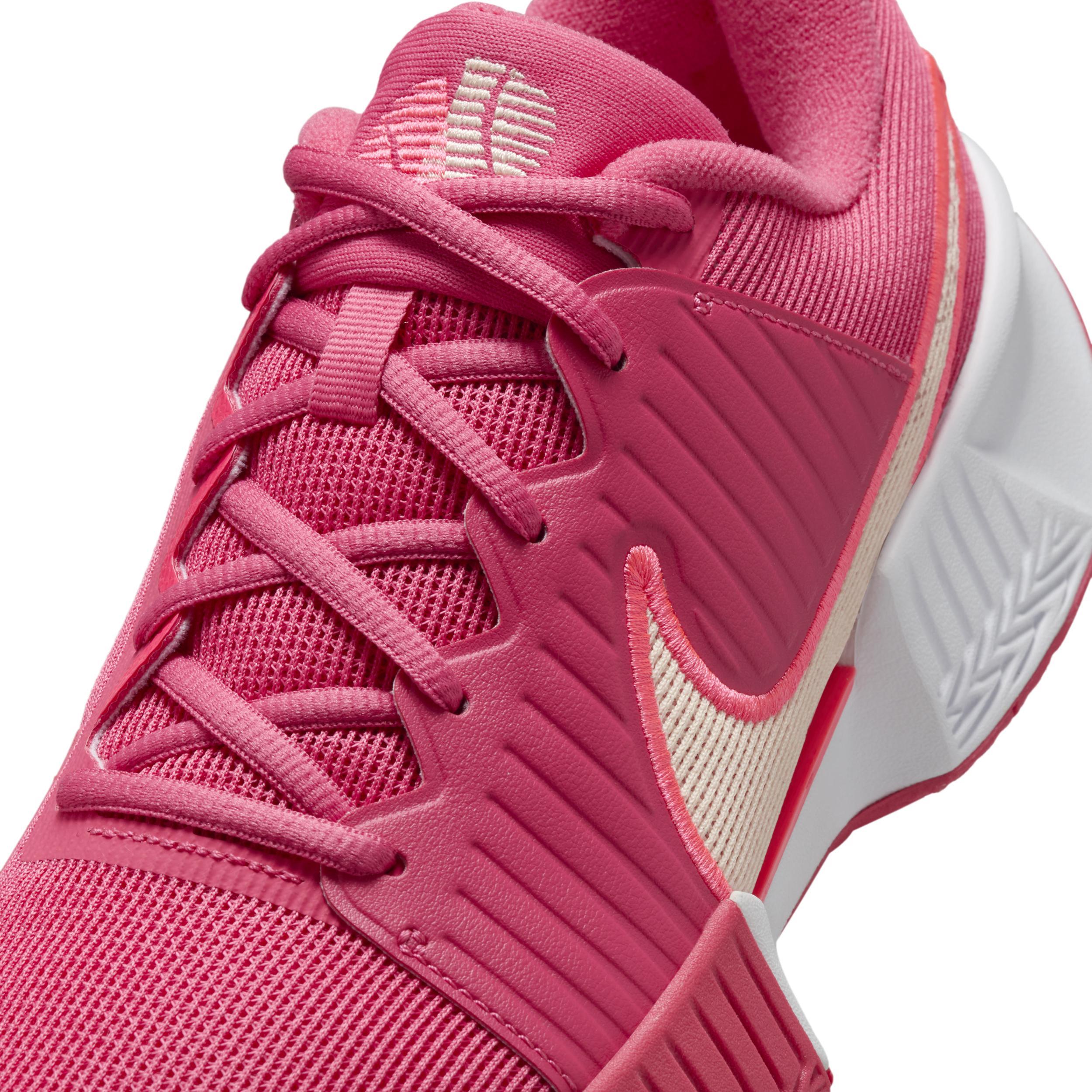 Nike Women's GP Challenge Pro Hard Court Tennis Shoes Product Image