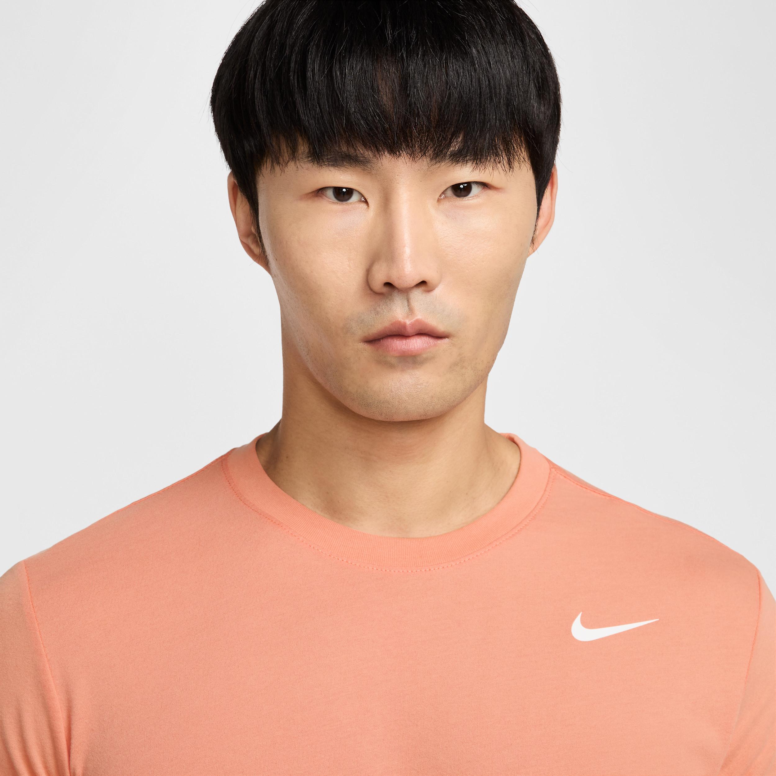 Nike Men's Dri-FIT Fitness T-Shirt Product Image