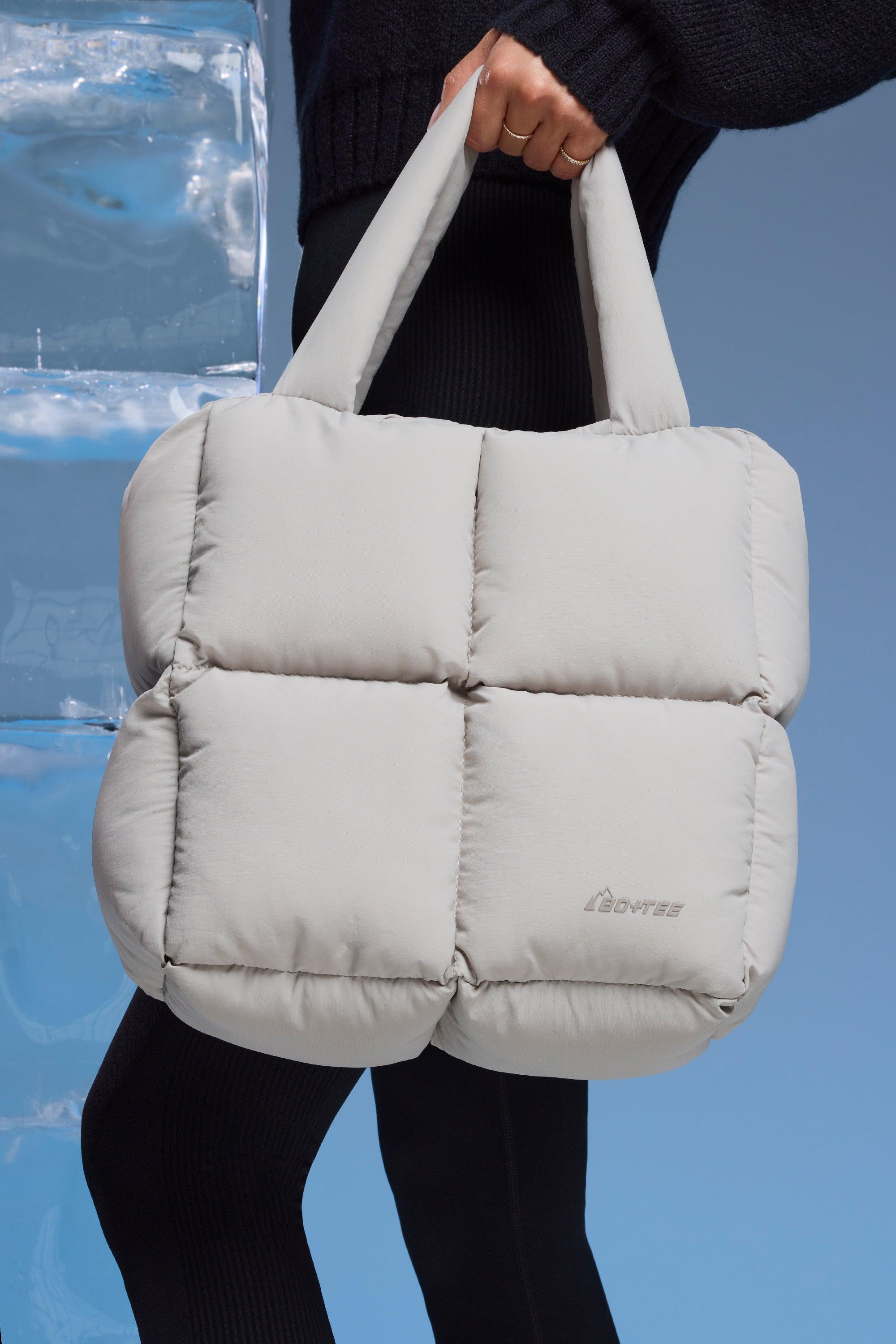 Quilted Puffer Bag in Light Grey Product Image