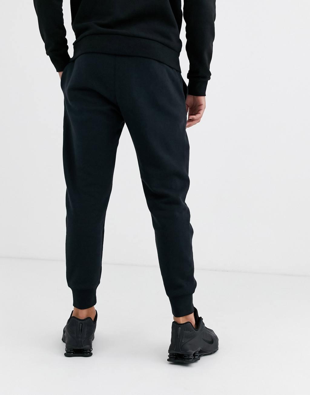 Nike Club Fleece cuffed sweatpants in black - BLACK Product Image