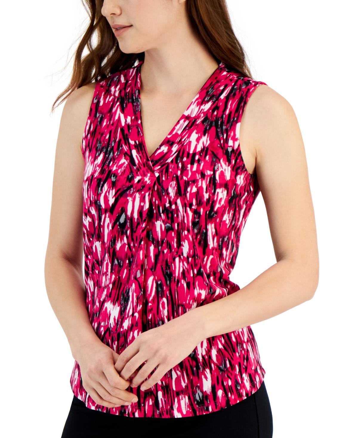 Women's Printed Sleeveless Pleated V-Neck Shell Top Product Image