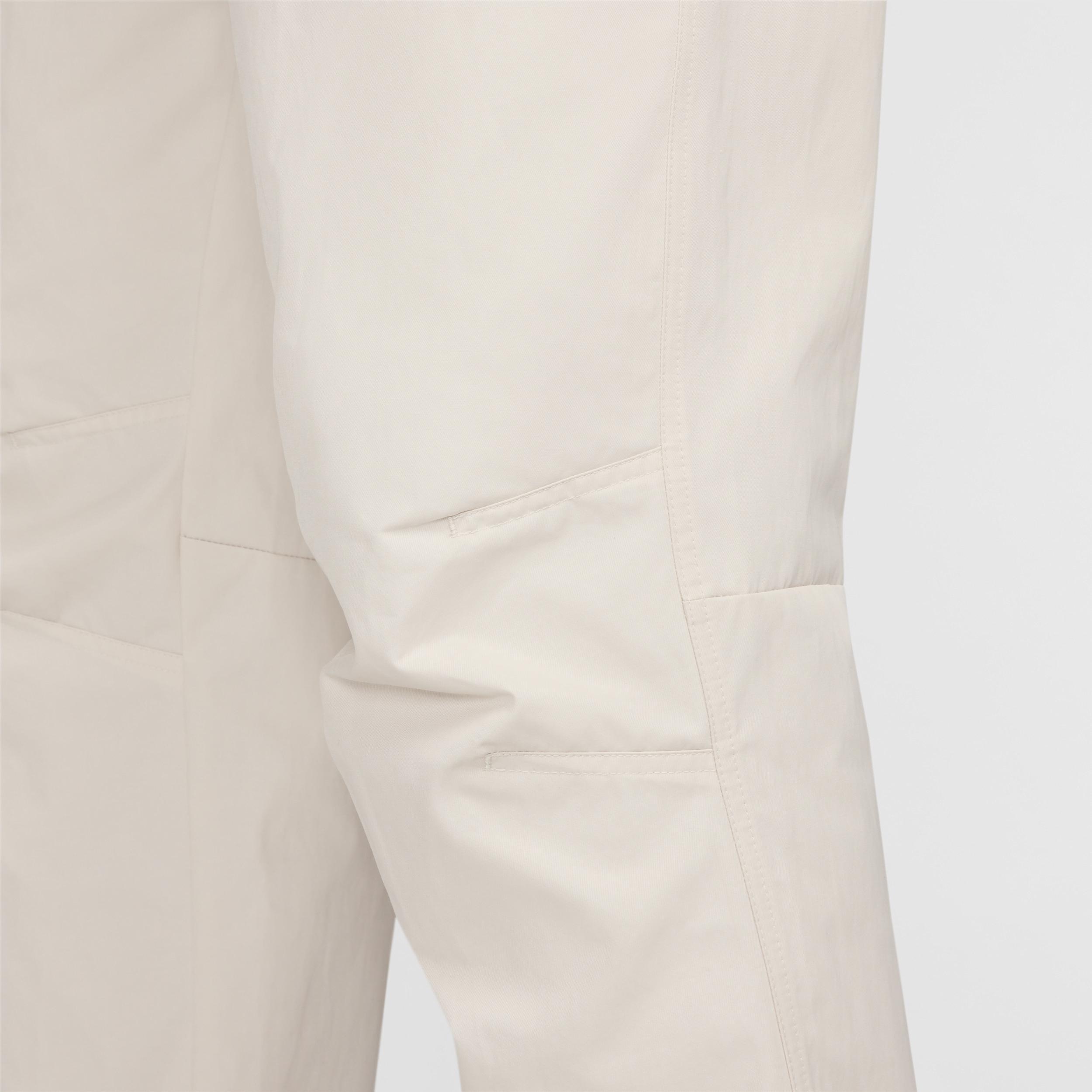 Nike Men's Tech Woven Pants Product Image